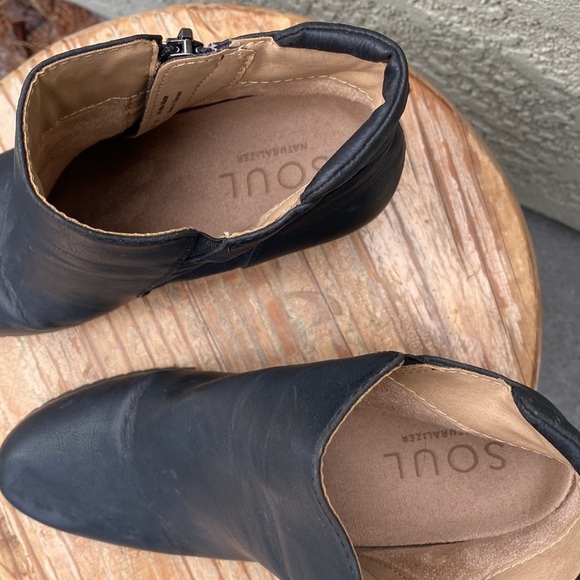 Naturalizer Women Haley Wedge Bootie 9 - Picture 5 of 6